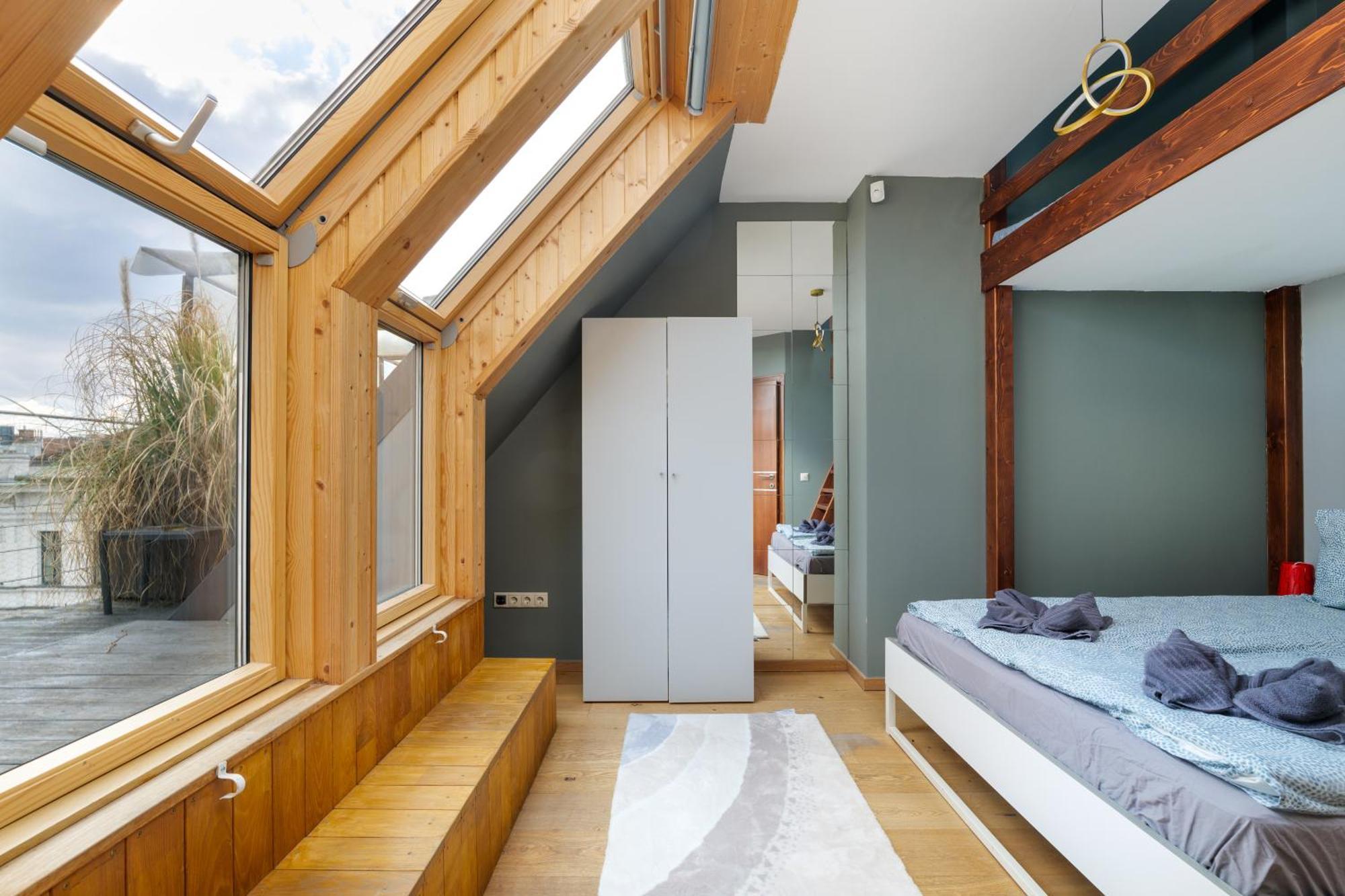 3Bedroom Triplex Rooftop Apartment Будапеща Екстериор снимка