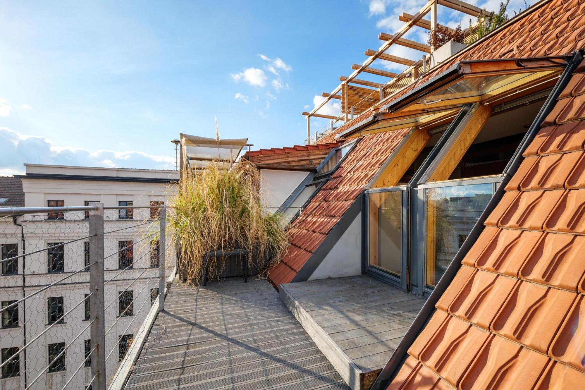 3Bedroom Triplex Rooftop Apartment Будапеща Екстериор снимка